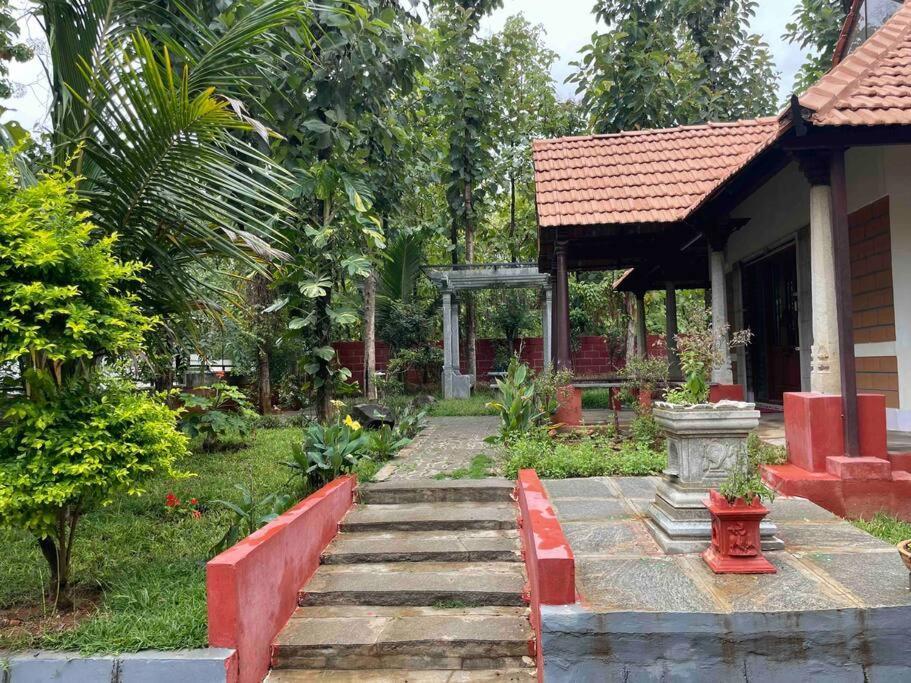 'Vrindavan' In Heritage City Mysuru Exteriör bild