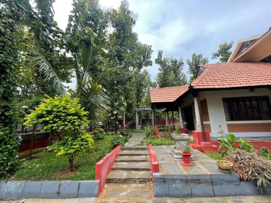 'Vrindavan' In Heritage City Mysuru Exteriör bild